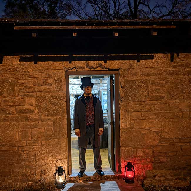 Hermitage Ruins Ghost Walks in Ancaster (Hamilton) - Gatehouse Promo