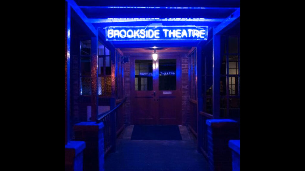 Are ghosts real?  What are ghosts? Article - Brookside Theatre in London