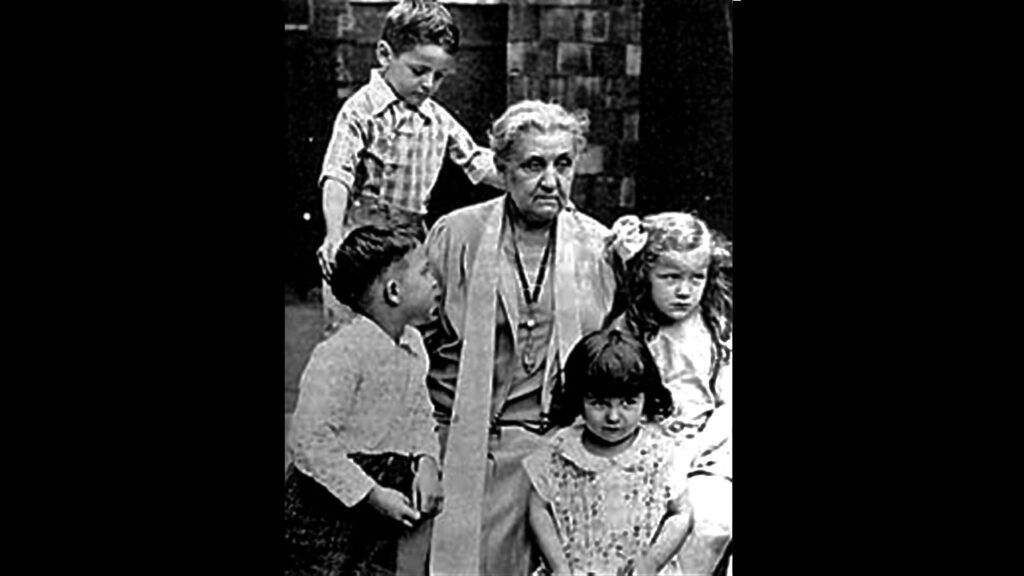 Jane Addams - Hull House in Chicago - Home to the Devil Baby