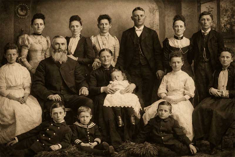 Ireland House Ghost Hunts Event - Family Portrait