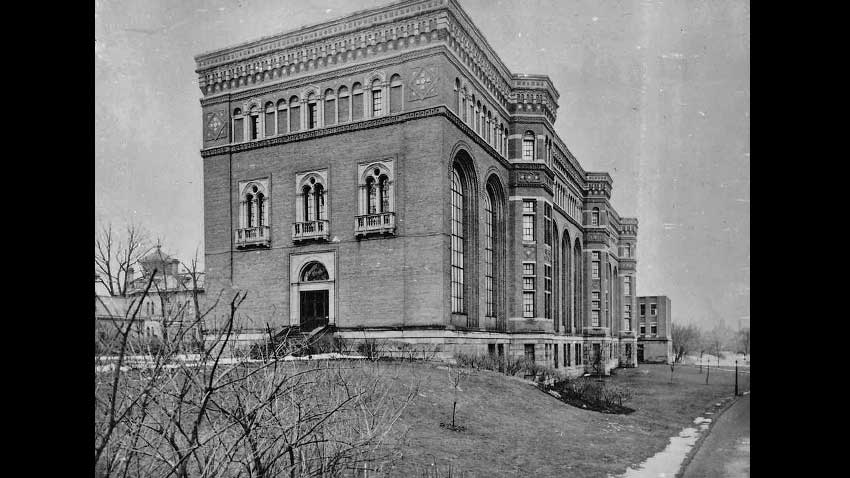 Haunted Places to Visit in Toronto - Royal Ontario Museum (ROM)